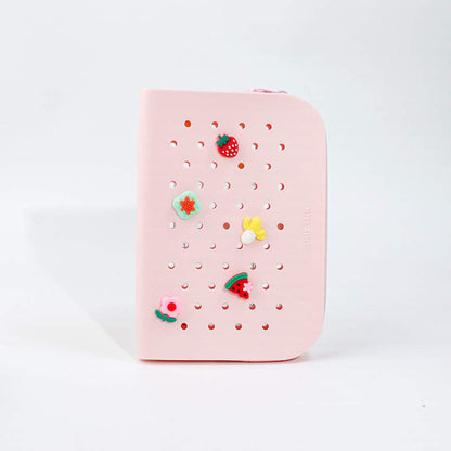 Essentials Pouch+4 pins